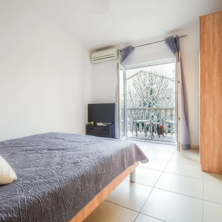 Apartment Matko